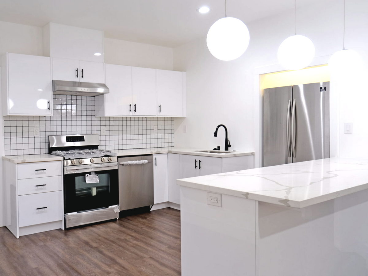 Kitchen-Remodeling-in-Burbank-CA - CGH Solutions