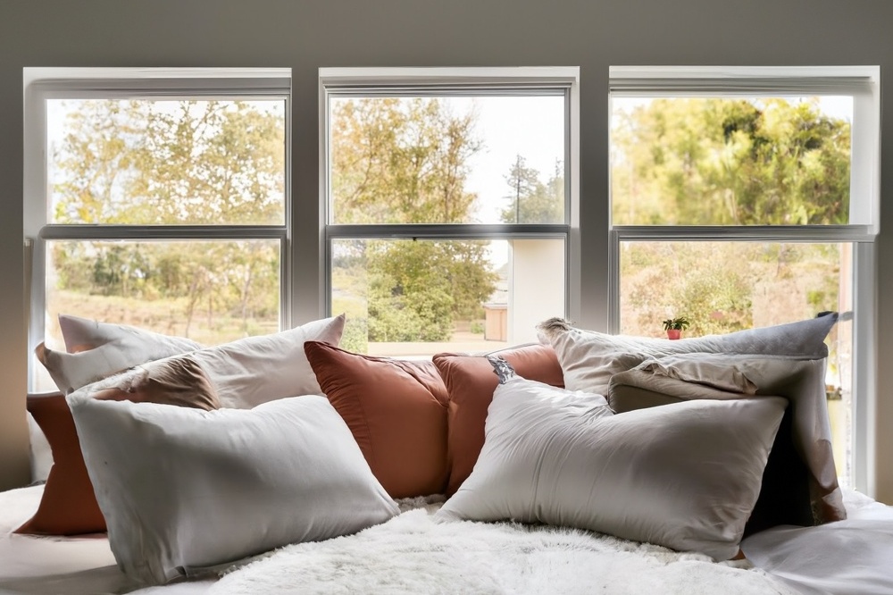 Energy-Efficient Windows vs. Traditional Windows