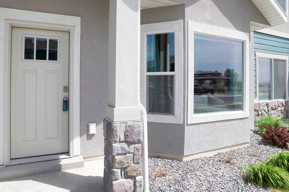 How Do Energy-Efficient Vinyl Windows Work?