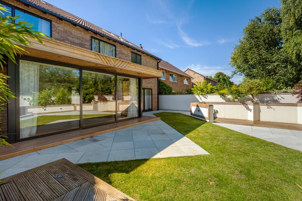 Cómo el Nuevo Diseño de Puertas Corredizas de Patio Mejora la Seguridad del Hogar